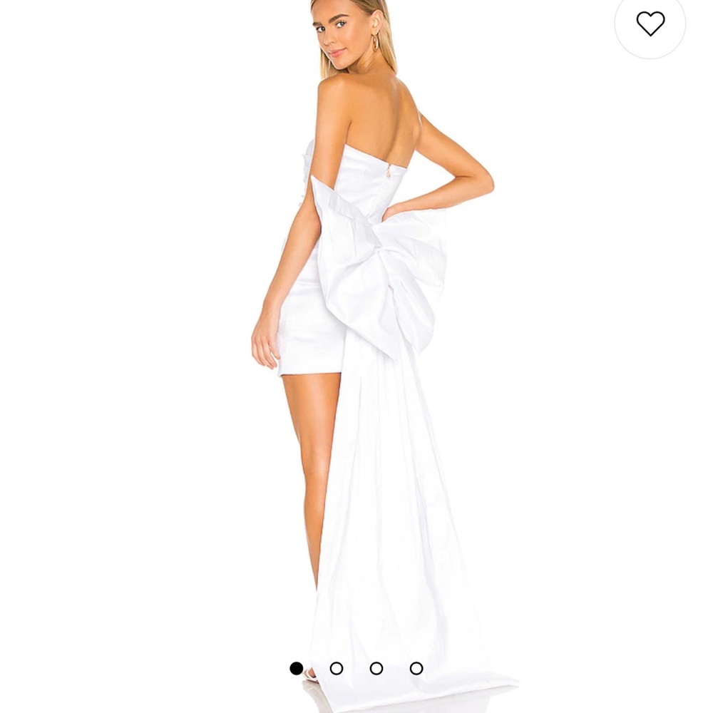 Adore 2Way Dress in White
Nookie - Small